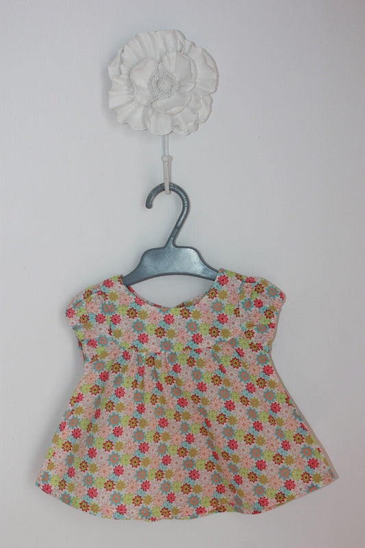 tweedehands zomerse gebloemde blouse in multicolour met korte mouwen in maat 62 van arthur