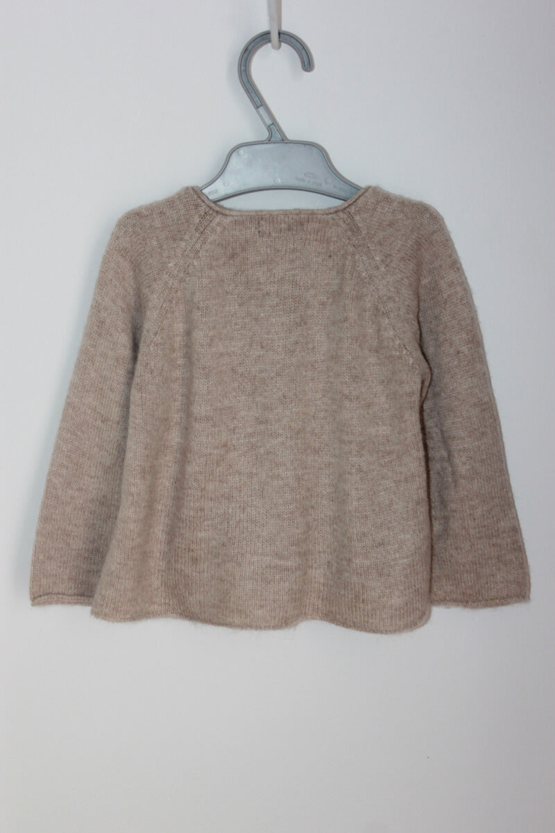 tweedehands winters beige vestje in maat 74 van boutchou voor een baby meisje