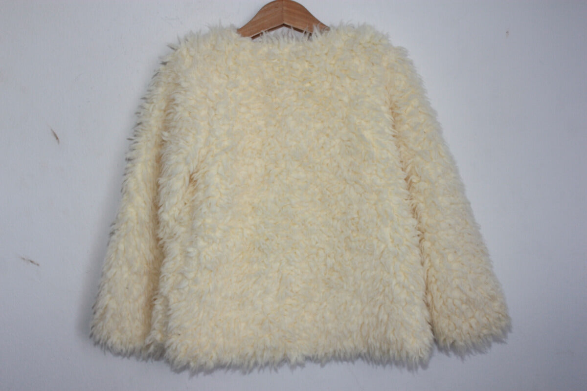 tweedehands-creme-fake-fur-jas-3-suisses-maat-110-meisje