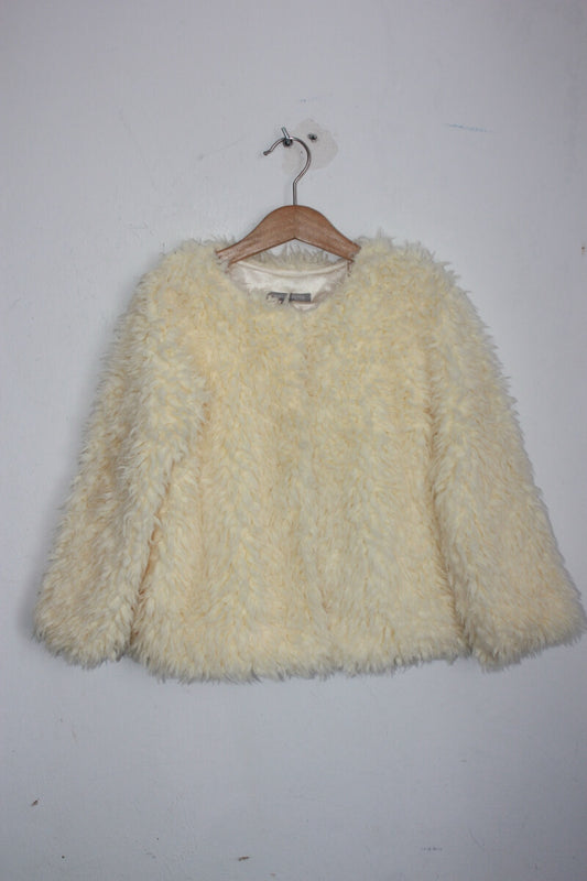 tweedehands-creme-fake-fur-jas-3-suisses-maat-110-meisje