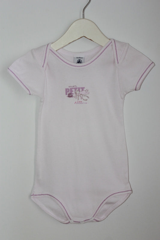 preloved katoenen roze romper met korte mouwen in maat 86 voor een baby meisje van petit bateau
