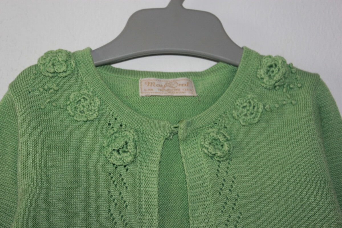 tweedehands-groen-vest-gehaakte-bloemen-maat-74-baby-meisje-mayoral