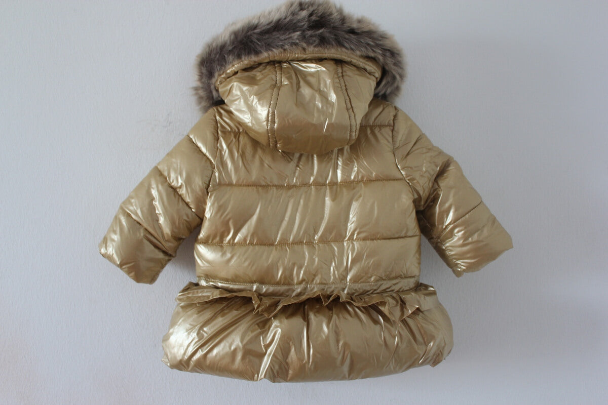 winterjas-goud-capuchon-bontrand-maat-68-baby-meisje-tartine-et-chocolat