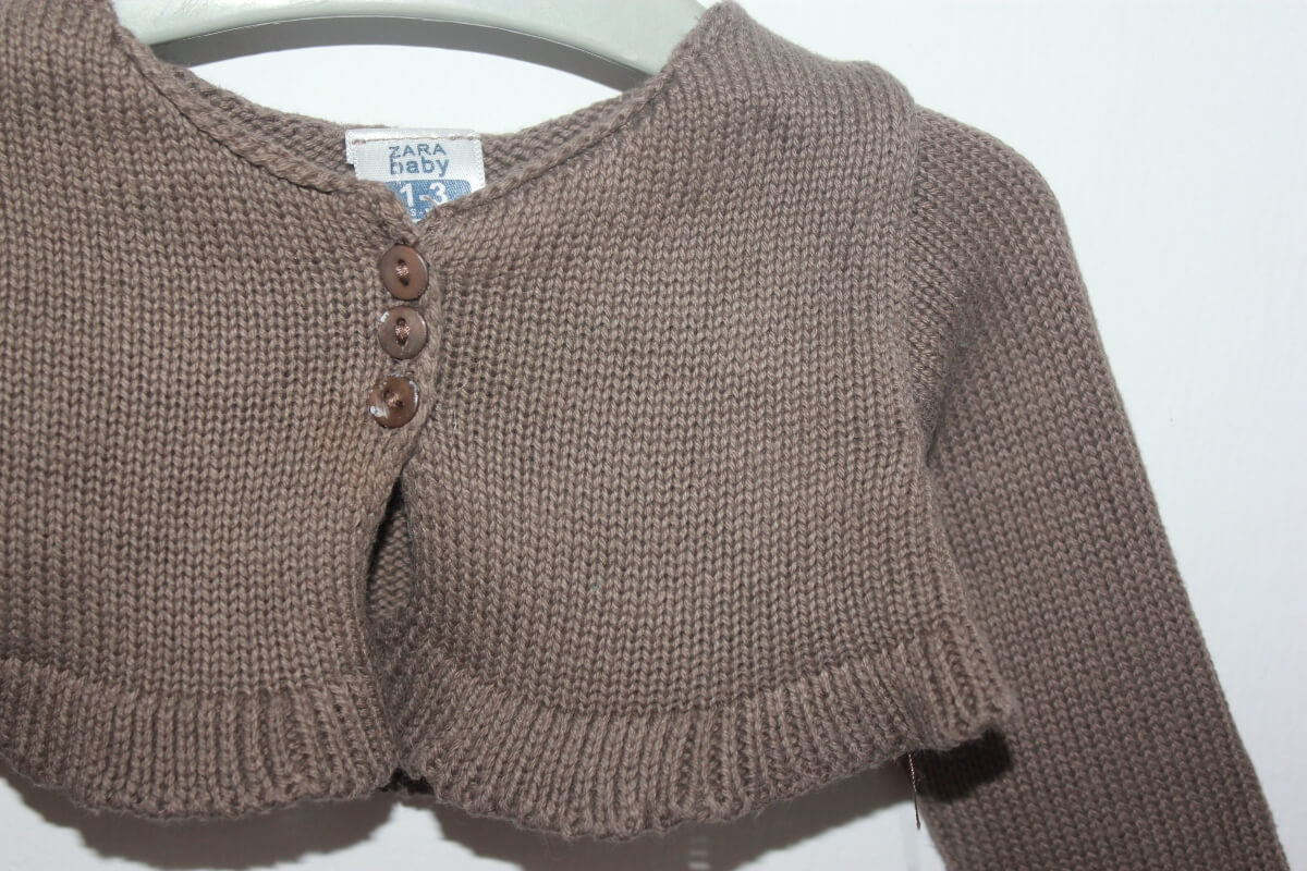 tweedehands kort taupe vestje maat 56 baby meisje zara