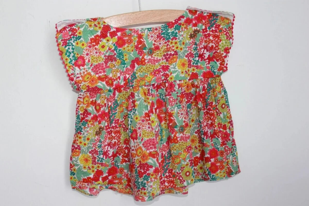 preloved liberty blouse in multicolour van jacadi met korte mouwen, maat 68 voor een baby meisje
