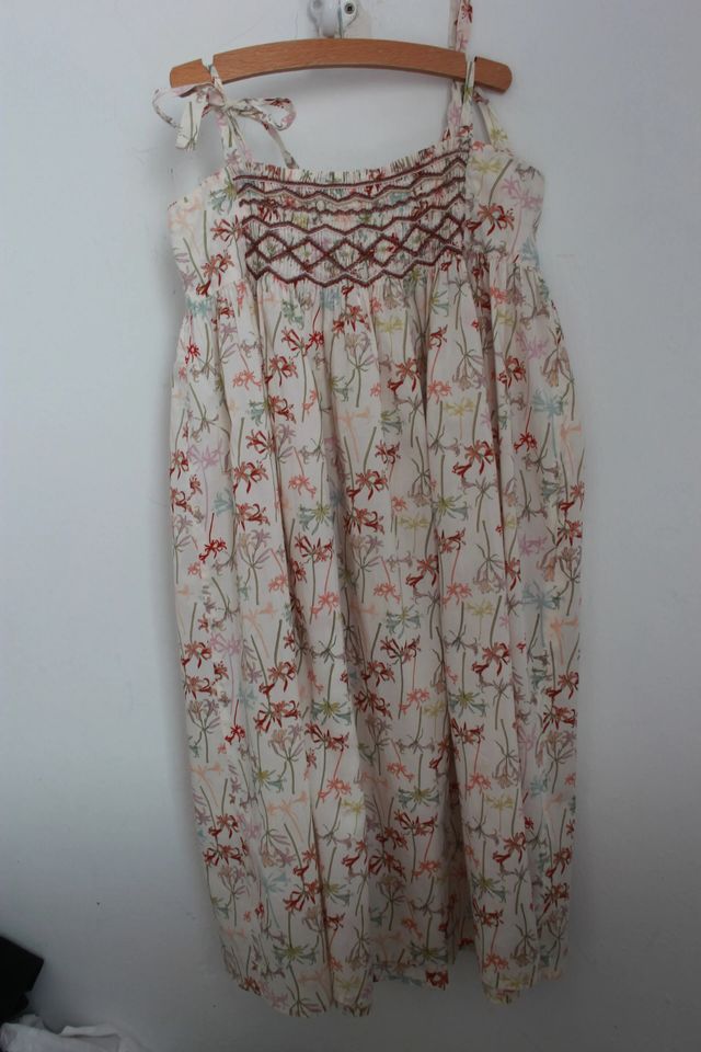 tweedehands zomerse gesmokte liberty jurk in multicolour met schouderbandjes van bonpoint, maat 122-128