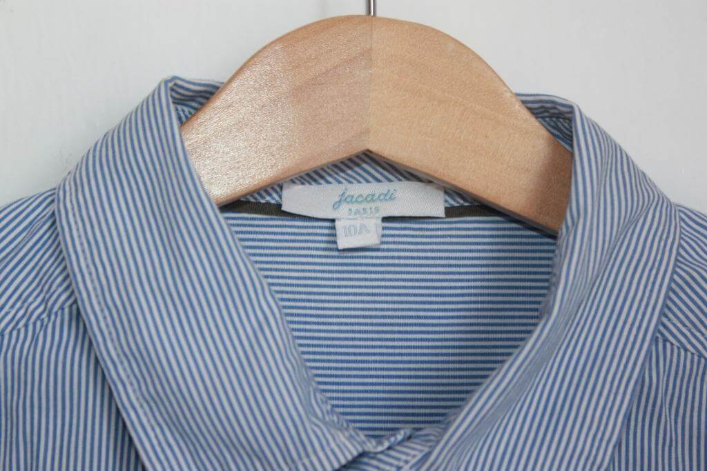 tweedehands katoenen blauw met wit gestreept overhemd met lange mouwen van jacadi in maat 140 voor een jongen