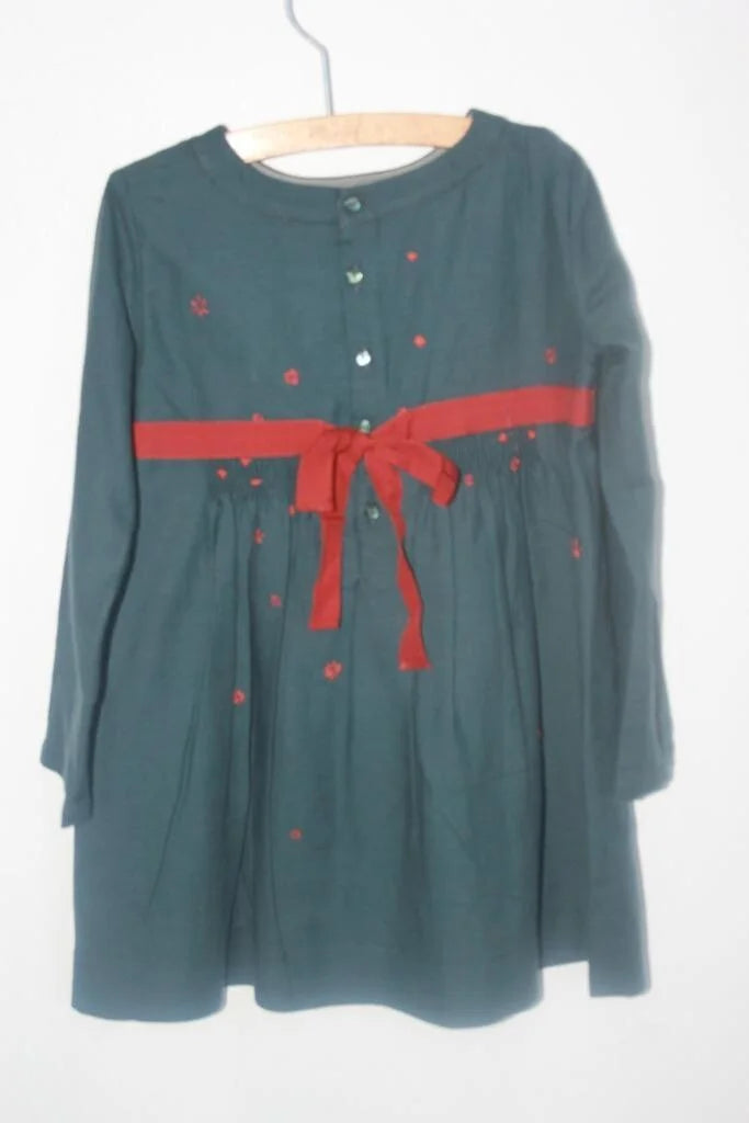 preloved katoenen donkergrijze jurk met koraalrode details en lange mouwen van bonpoint, maat 110-116