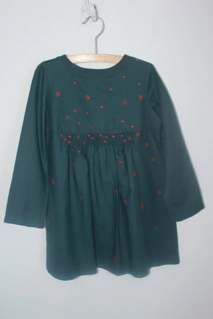 preloved katoenen donkergrijze jurk met koraalrode details en lange mouwen van bonpoint, maat 110-116