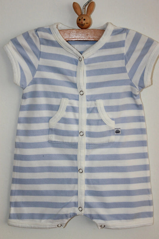 tweedehands katoenen zomerse lichtblauw met wit gestreepte playsuit met korte mouwen van jacadi, maat 62 voor een baby jongen