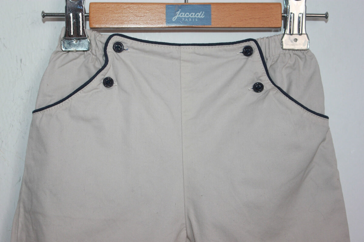 tweedehands katoenen zomerse beige lange broek van jacadi in maat 68 voor een baby jongen