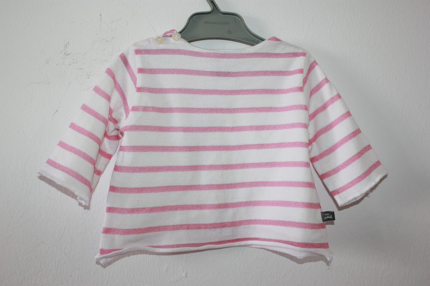 tweedehands-roze-wit-glitter-t-shirt-lange-mouwen-maat-62-petit-bateau