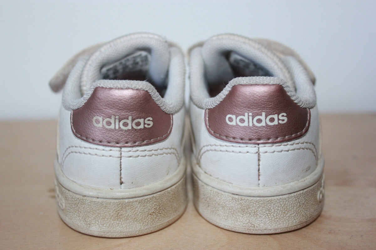 tweedehands-adidas-gympen-wit-roze-maat-20-baby-meisje