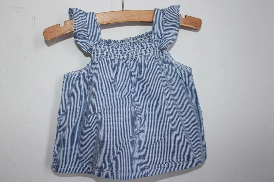 tweedehands-blauw-wit-gestreepte-zomerse-blouse-korte-vlindermouwen-maat-68-baby-meisje-zara