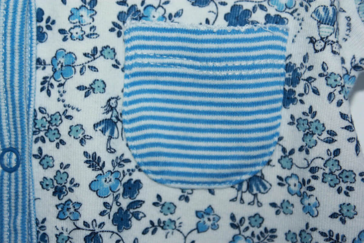 tweedehands-blauw-wit-zomers-kort-pakje-maat-74-baby-meisje-petit-bateau