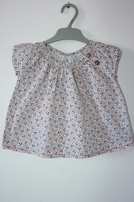 tweedehands-zomerse-gebloemde-blouse-multicolour-korte-mouwen-maat-74-baby-meisje-petit-bateau