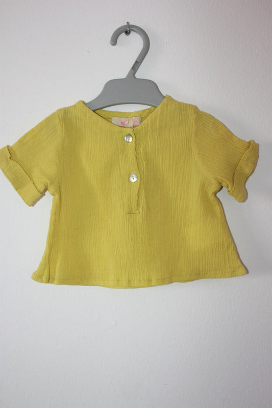 tweedehands-gele-blouse-korte-mouwen-maat-62-baby-wowo-paris