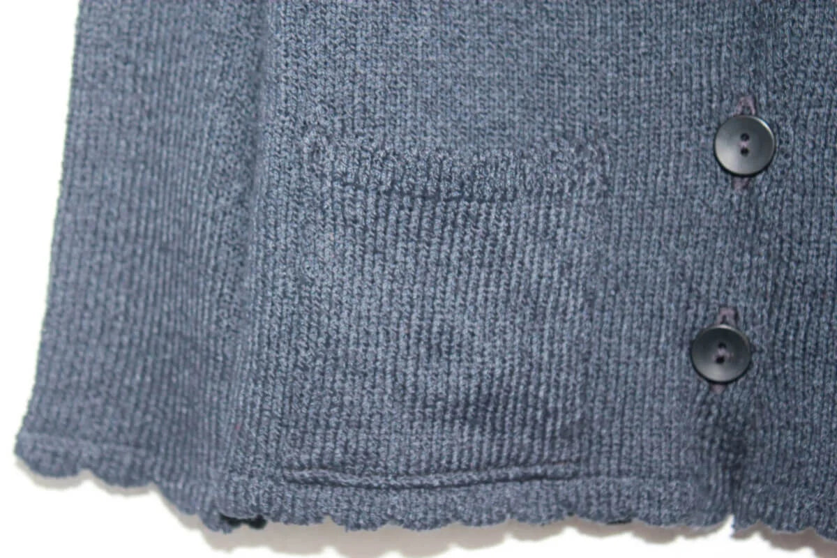 tweedehands-donkerblauw-vest-maat-86-baby-meisje-duger