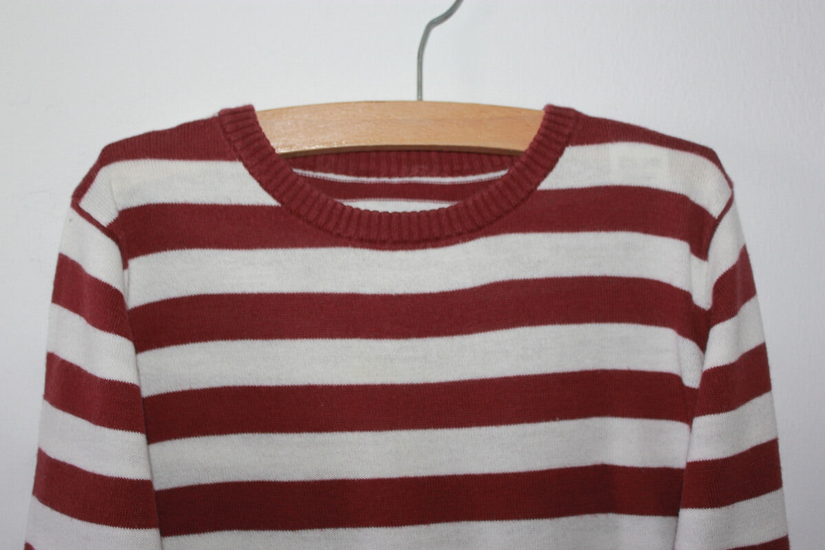 tweedehands-bordeaux-wit-gestreepte-trui-maat-98-petit-bateau