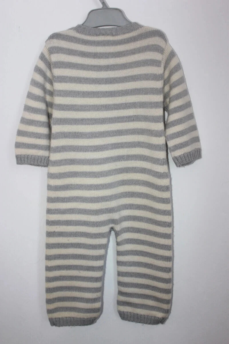 tweedehands-grijs-ecru-gestreept-gebreid-pakje-maat-68-petit-bateau