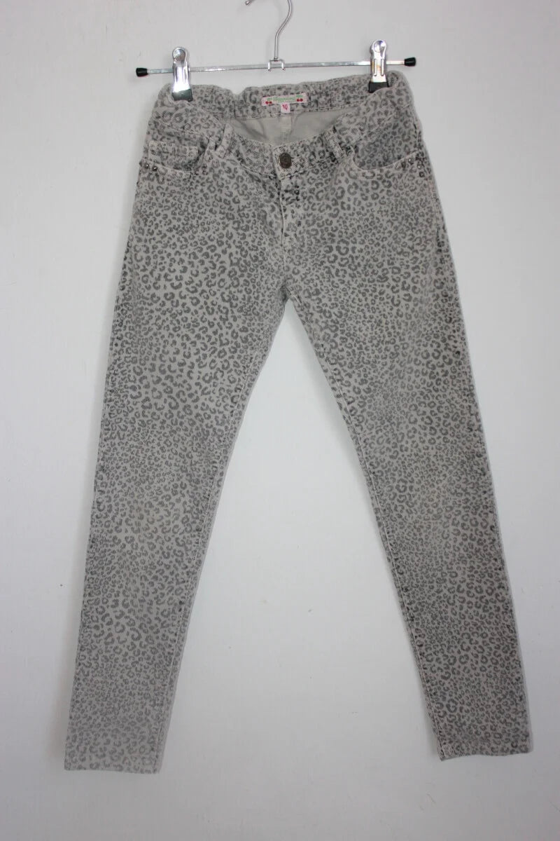 tweedehands-grijze-ribfluwelen-lange-broek-luipaardprint-maat-134-meisje-bonpoint