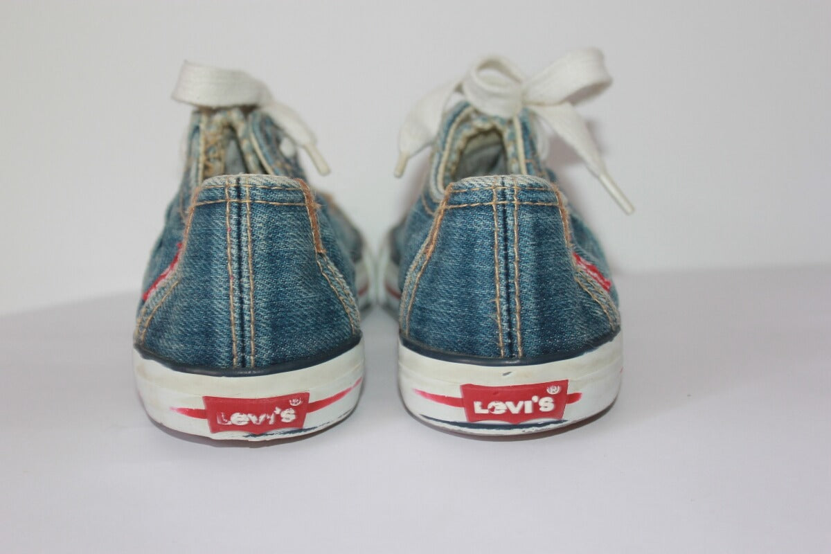 tweedehands-blauwe-schoenen-gympen-maat-32-levis