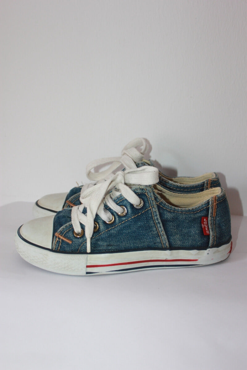 tweedehands-blauwe-schoenen-gympen-maat-32-levis