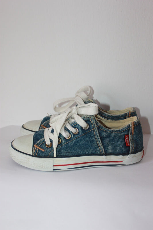 tweedehands-blauwe-schoenen-gympen-maat-32-levis