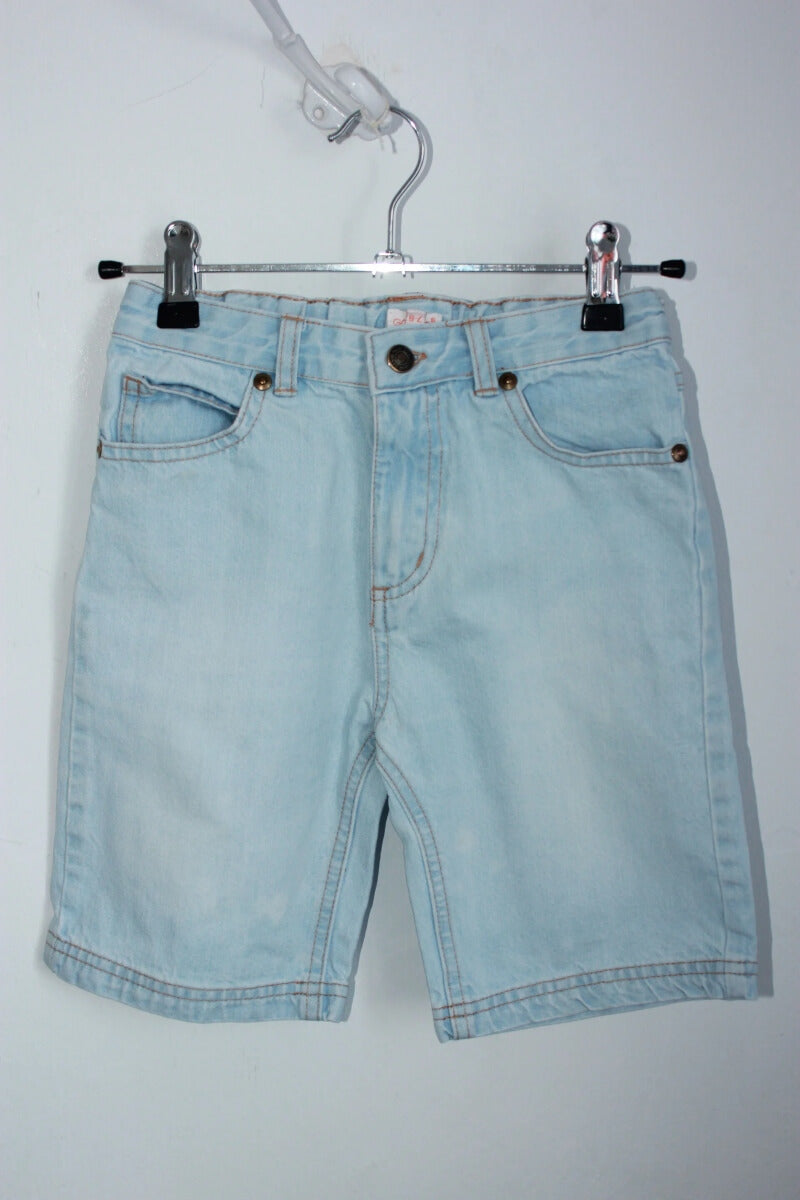 tweedehands-lichtblauwe-bermuda-jeans-maat-128-jongen-gocco