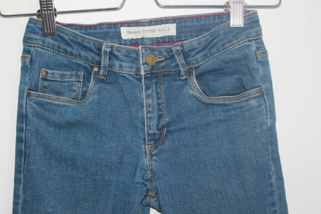 tweedehands-blauwe-jeans-meisje-maat-140-monoprix