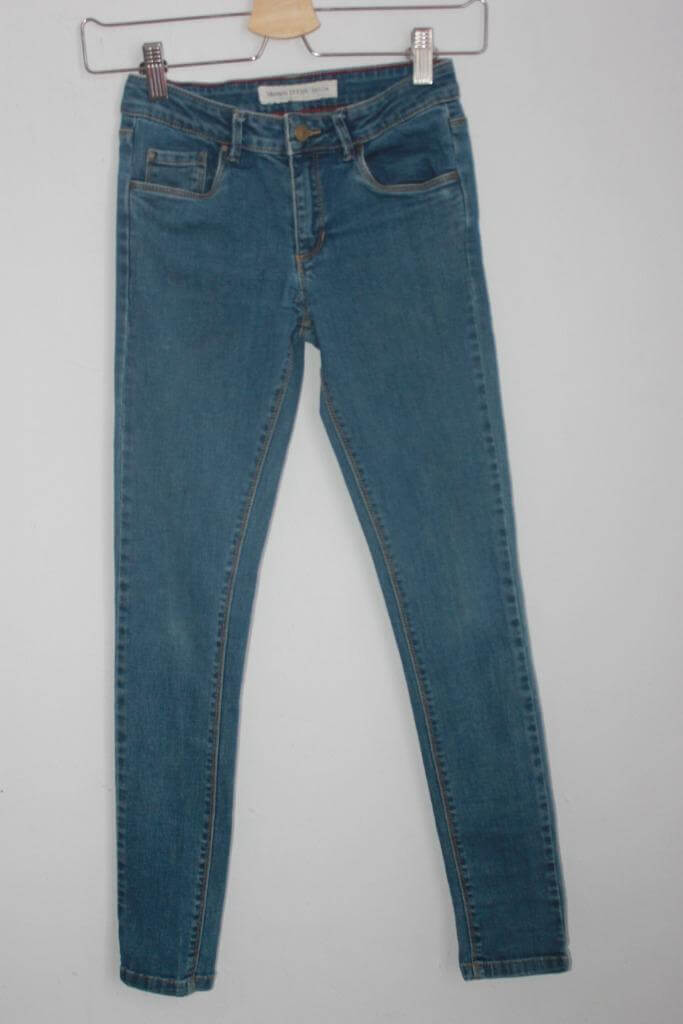 tweedehands-blauwe-jeans-meisje-maat-140-monoprix