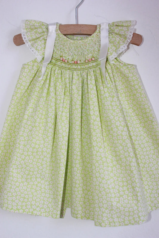 tweedehands-zomerse-gesmockte-jurk-korte-volantmouwen-flowerprint-el-corte-ingles-maat-62-baby-meisje