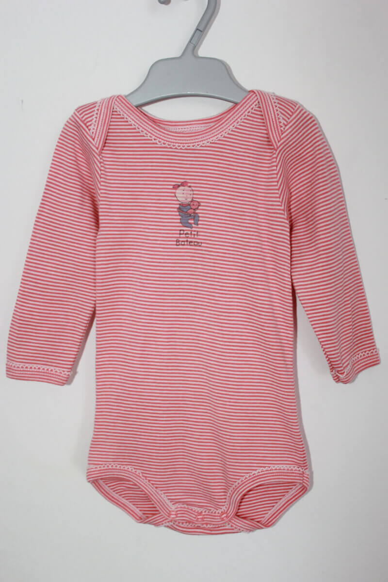 tweedehands-koraalroze-wit-gestreepte-romper-lange-mouwen-maat-68-petit-bateau