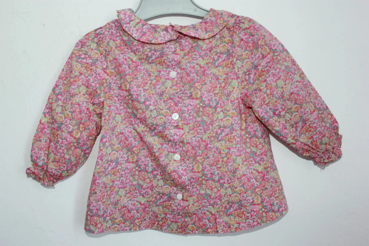 tweedehands-liberty-blouse-multicolour-lange-mouwen-volantkraagje-maat-68-baby-meisje-cyrillus