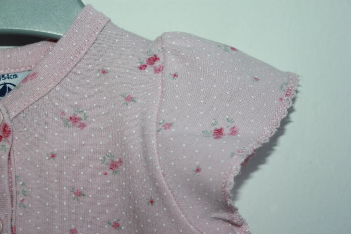 tweedehands-gebloemd-roze-kort-zomers-pakje-maat-62-petit-bateau