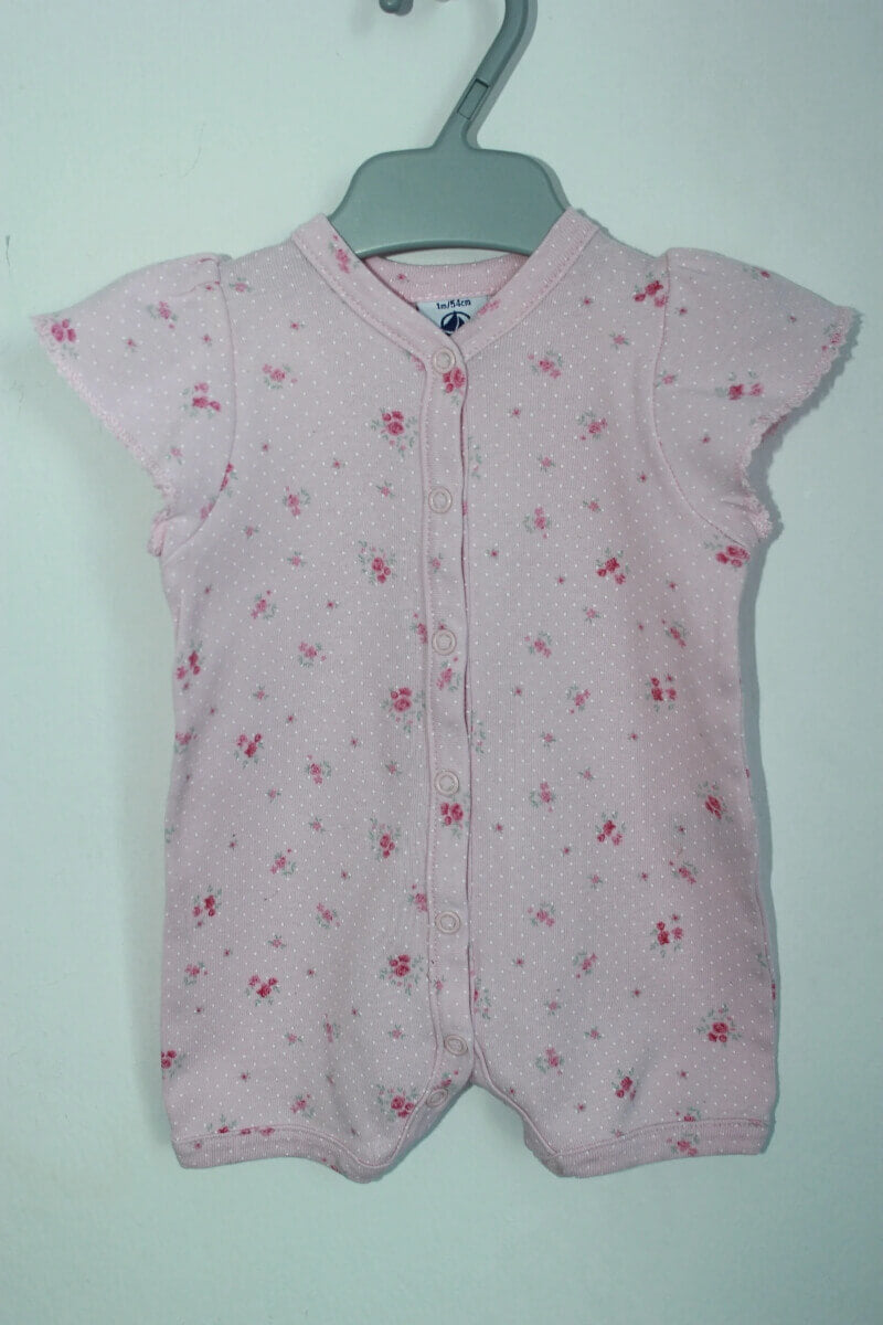 tweedehands-gebloemd-roze-kort-zomers-pakje-maat-62-petit-bateau