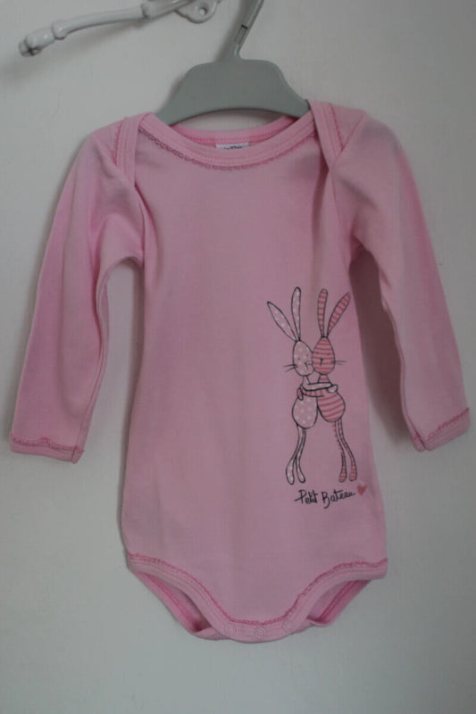 tweedehands-roze-romper-konijntjes-langemouwen-maat68-petitbateau