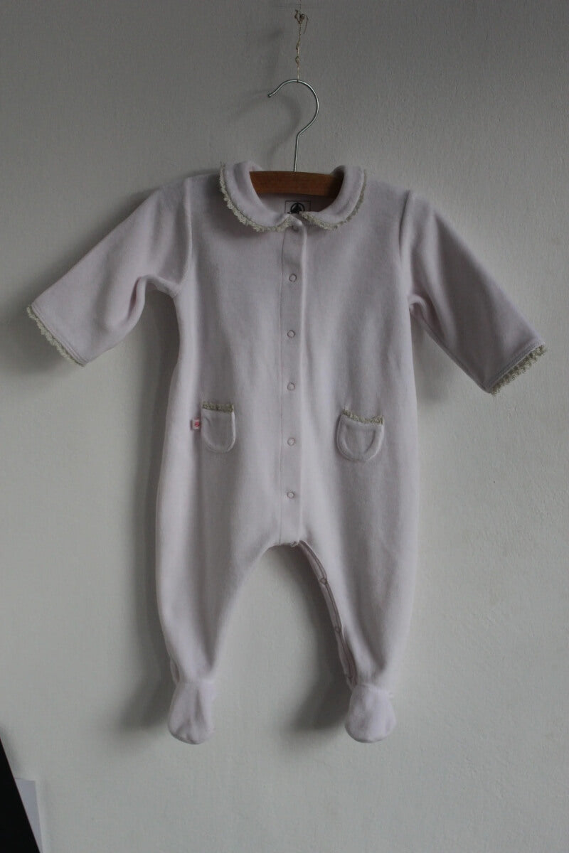 tweedehands-lichtroze-zacht-velours-boxpakje-maat-68-petit-bateau