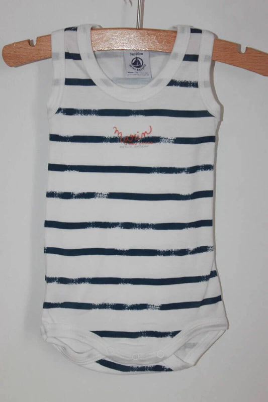 tweedehands-wit-blauw-gestreepte-mouwloze-romper-maat-62-petit-bateau