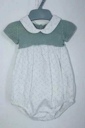 tweedehands-ecru-grijsgroen-pakje-maat-50-56-baby-meisje-tex