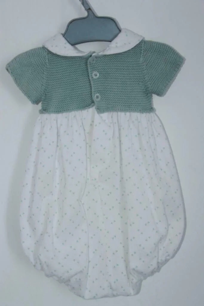 tweedehands-ecru-grijsgroen-pakje-maat-50-56-baby-meisje-tex