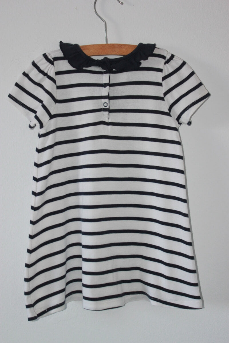 tweedehands-donkerblauw-wit-gestreepte-jurk-korte-mouwen-volant-maat-86-petit-bateau