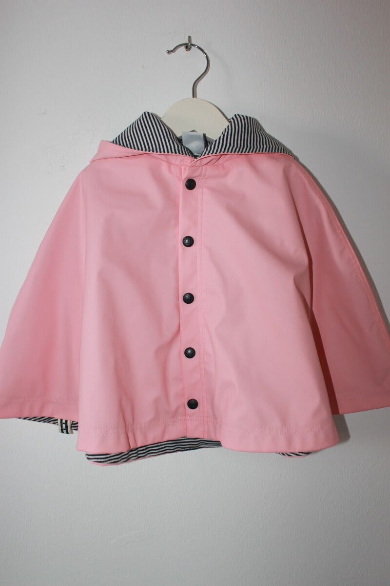 roze-regencape-capuchon-maat-6-12-maanden-petit-bateau