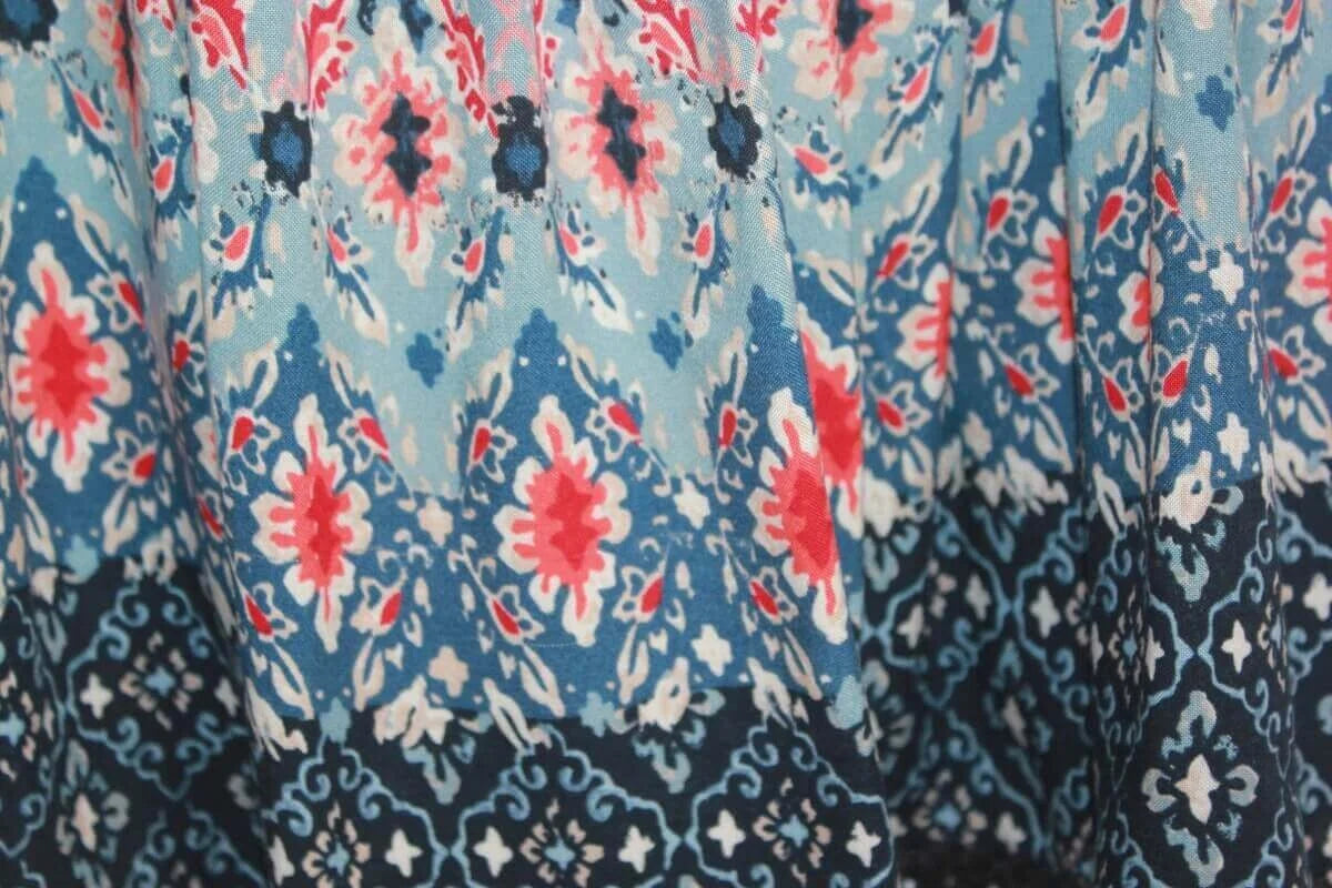 tweedehands-rok-bloemen-multicolour-maat-152-hollister