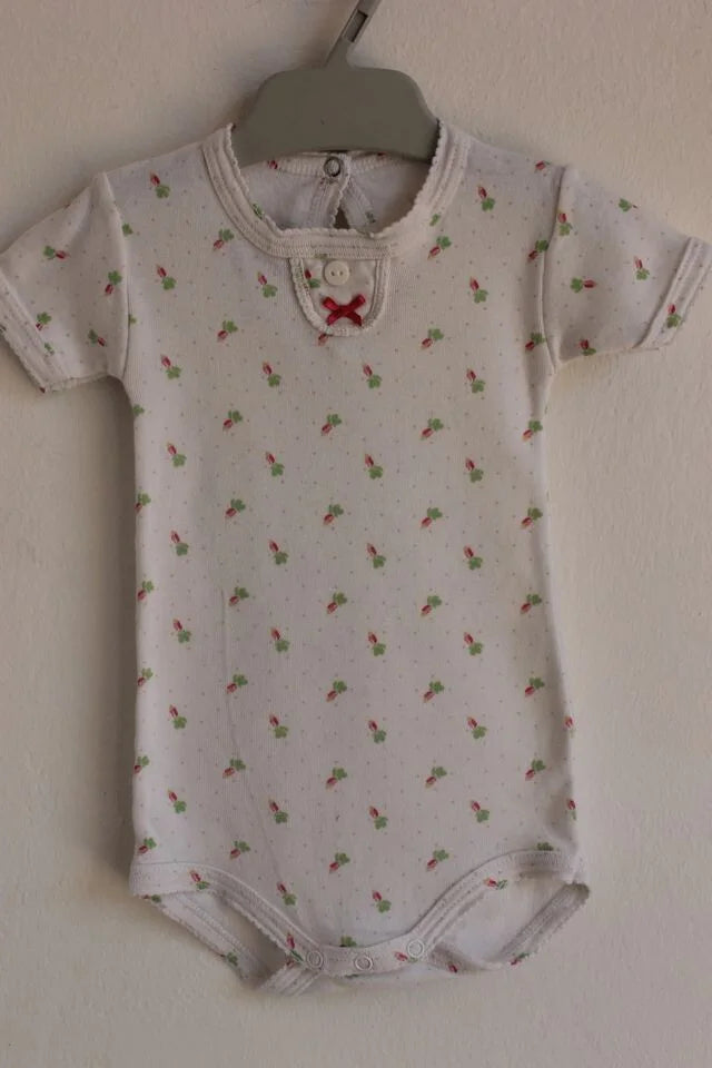 tweedehands-romper-korte-mouwen-baby-meisje-maat-62-petit-bateau