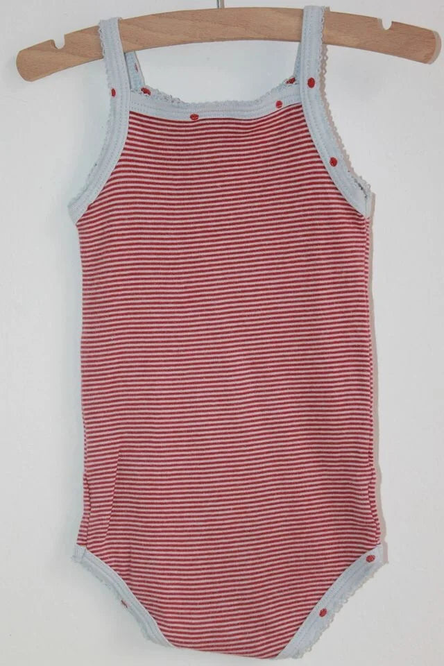 tweedehands-mouwloze-romper-petit-bateau-rood-lichtblauw-gestreept-maat-68-baby-meisje