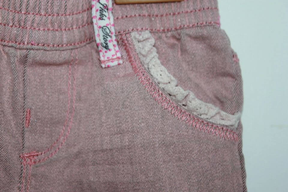 tweedehands-roze-lange-broek-maat-62-baby-meisje-ikks