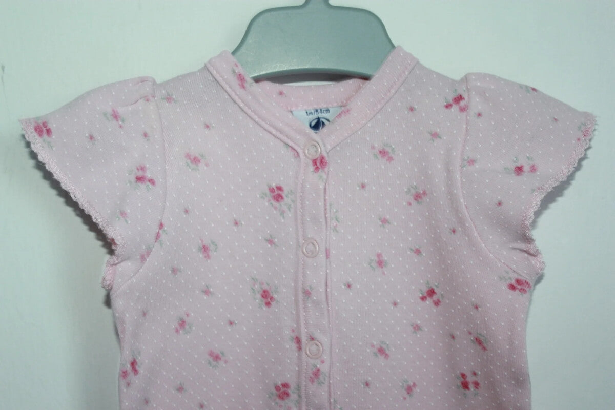 tweedehands-roze-gebloemd-pakje-korte-mouwen-maat-56-petit-bateau