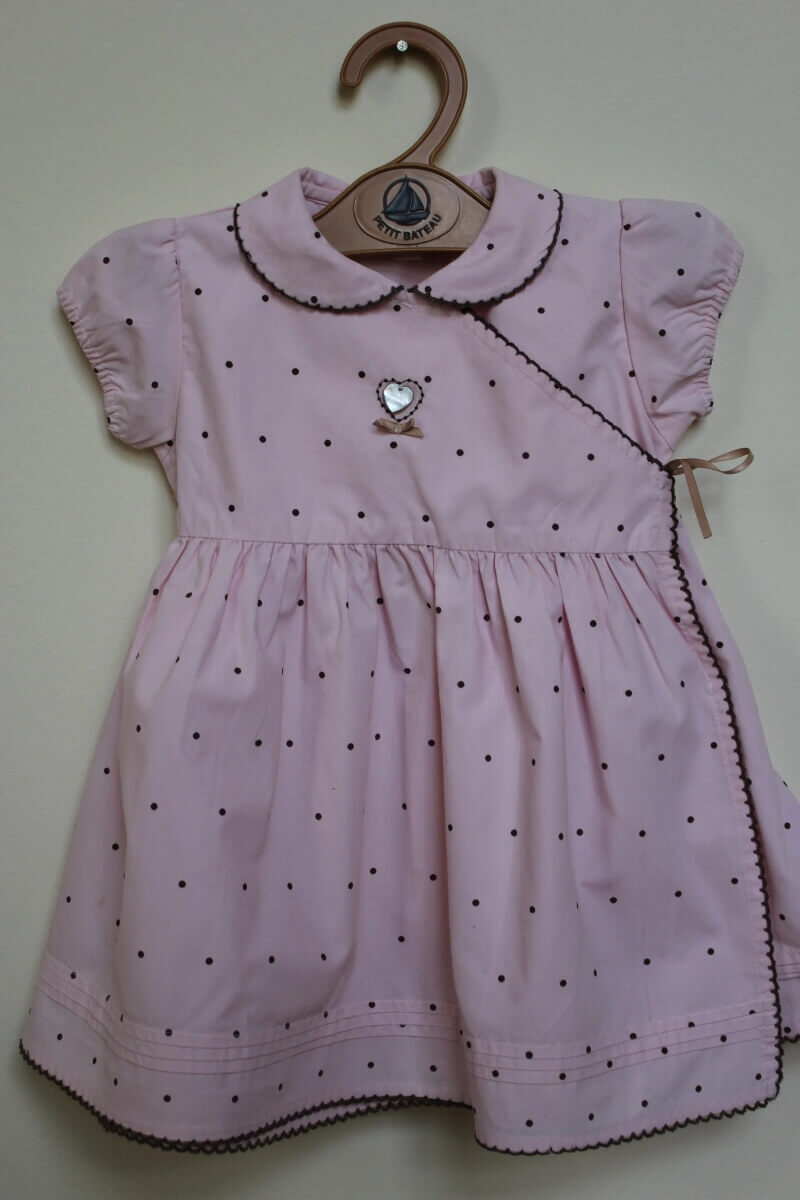 tweedehands-zomerse-roze-jurk-bruine-stippen-korte-mouwen-maat-62-baby-meisje-jacadi