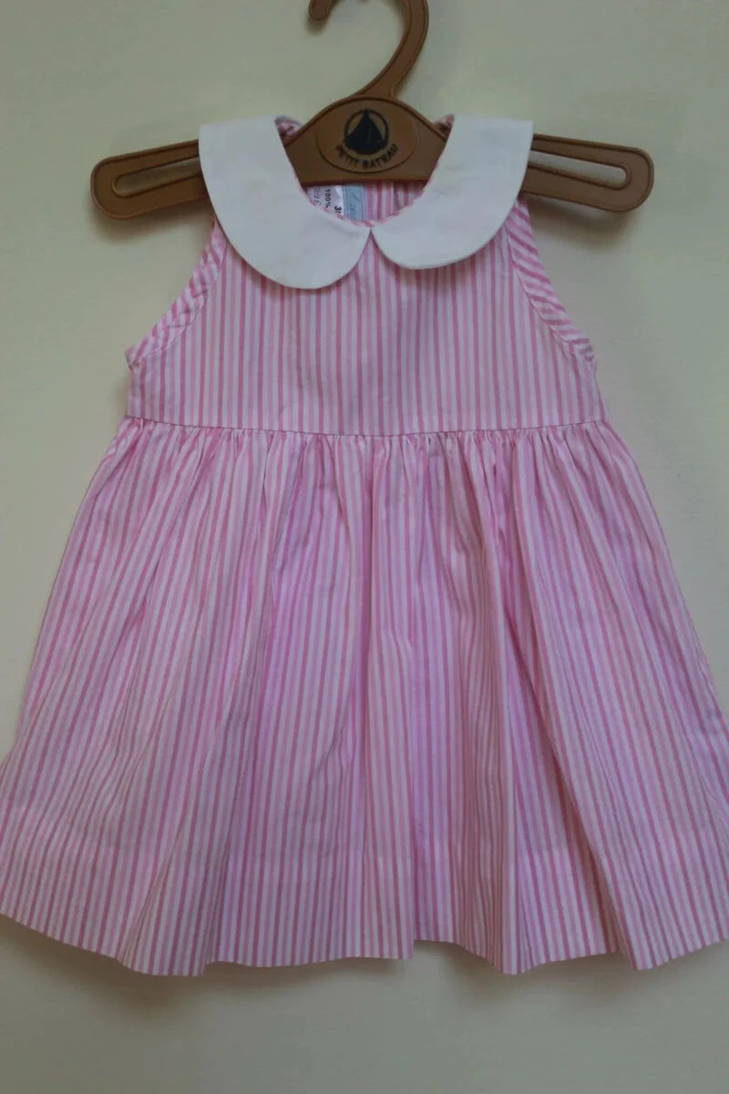 tweedehands-roze-wit-gestreepte-mouwloze-zomerse-jurk-maat-62-acanthe-baby